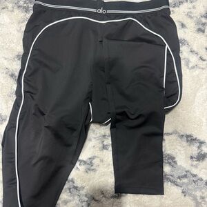 ALO Yoga Black Leggings with White Piping